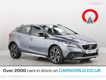 Used Volvo V40 Cross Country 2019 for sale - 77383898: Photo