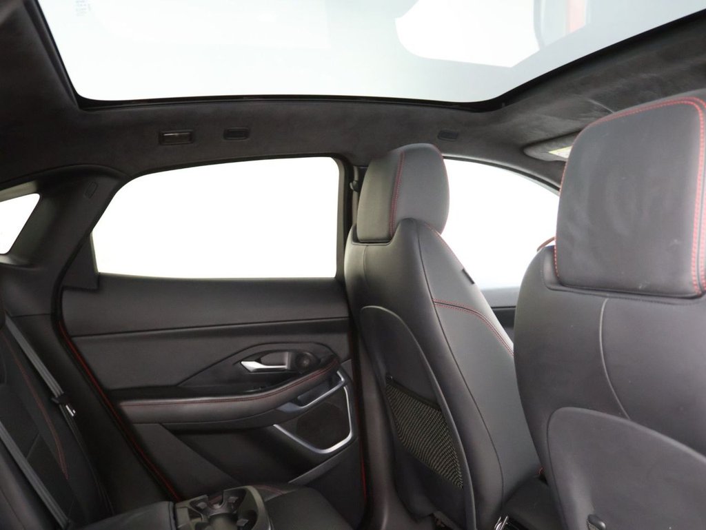 Used Jaguar E-Pace 2018 for sale - 78044331: Photo 2