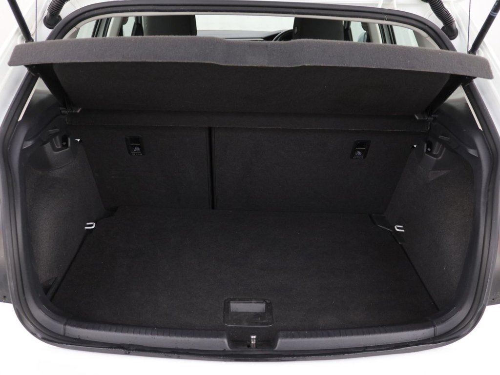 Used Volkswagen Polo 2022 for sale - 76631714: Photo 23