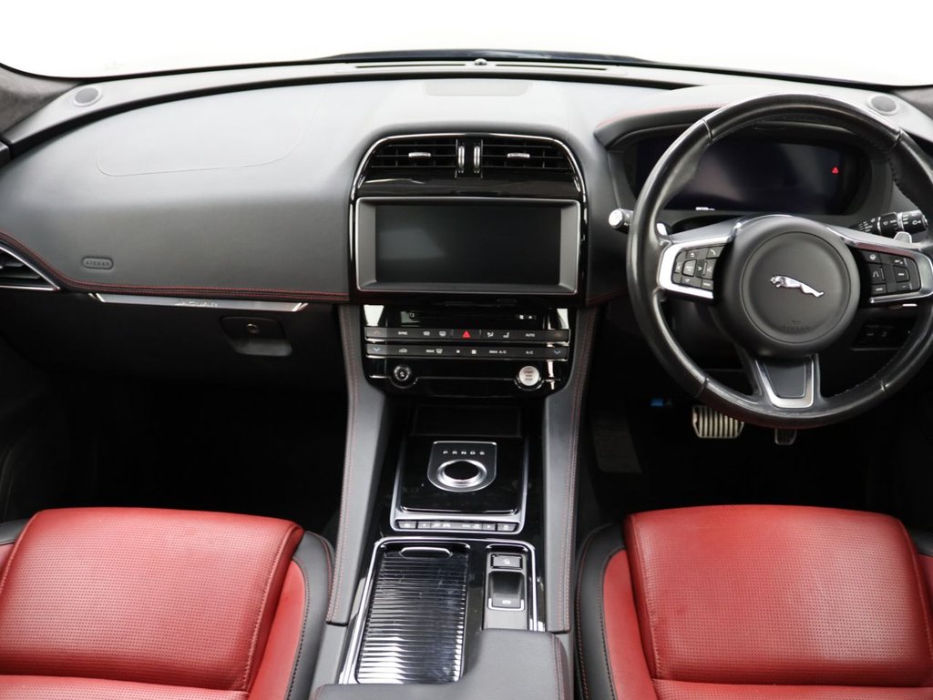 Used Jaguar F-Pace 2020 for sale - 76080459: Photo 18