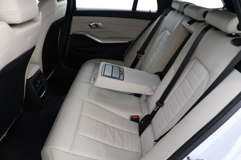 Used BMW 3 Series 2021 for sale - 77422033: Photo 21