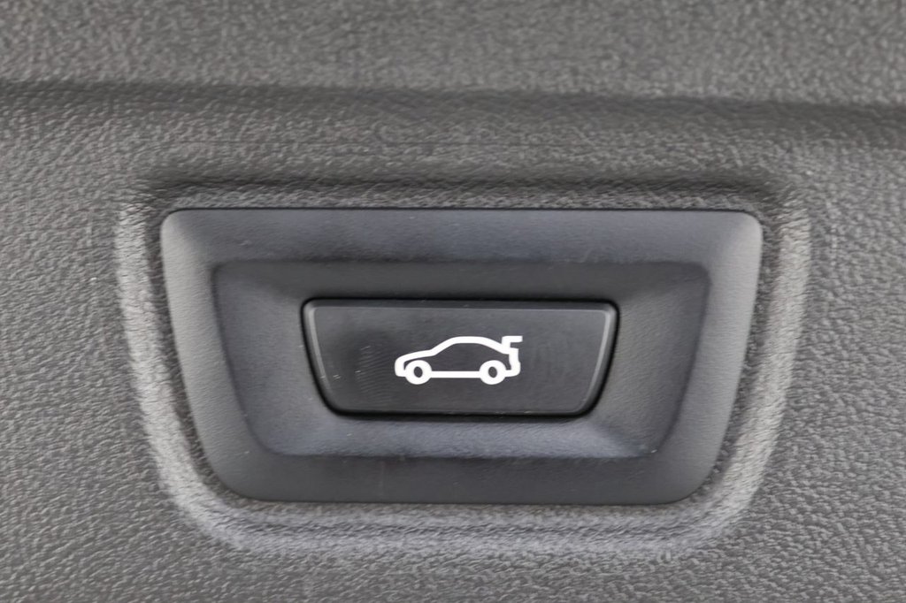 Used BMW 3 Series 2021 for sale - 77422033: Photo 26