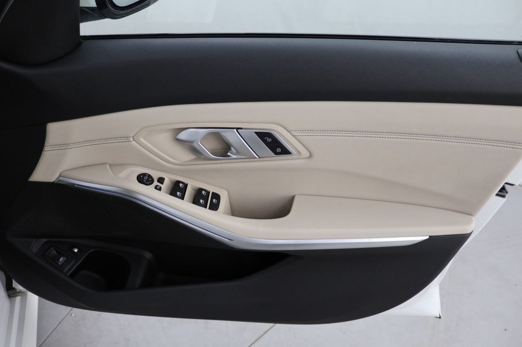 Used BMW 3 Series 2021 for sale - 77422033: Photo 28