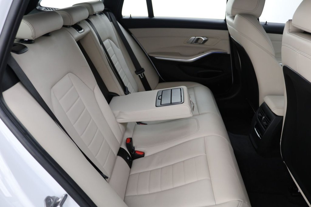 Used BMW 3 Series 2021 for sale - 77422033: Photo 3