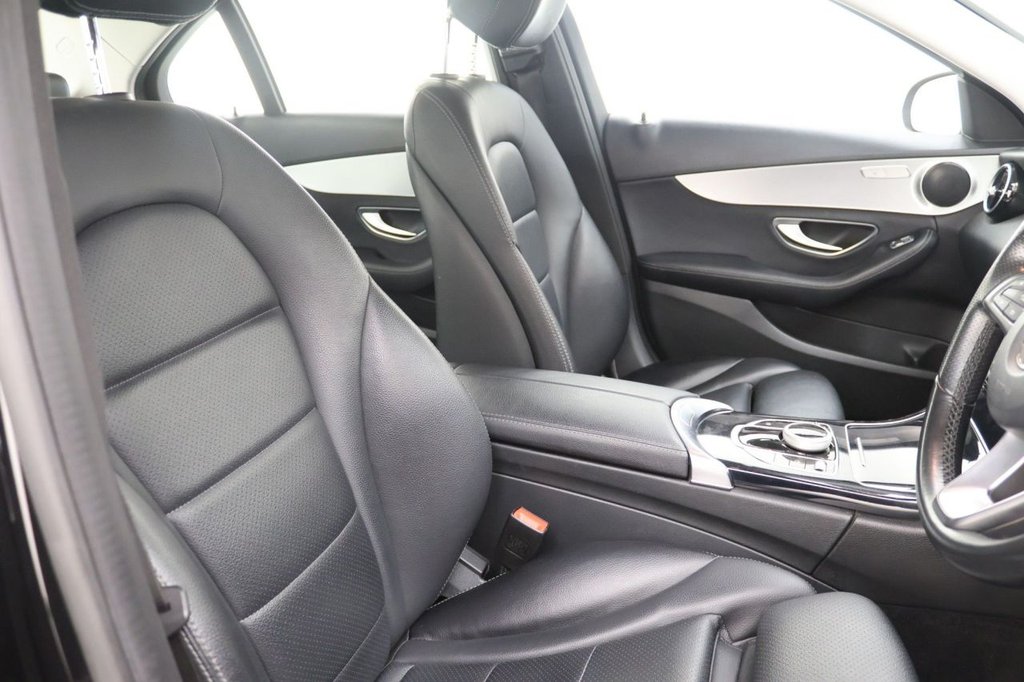 Used Mercedes-Benz C Class 2018 for sale - 77571568: Photo 11