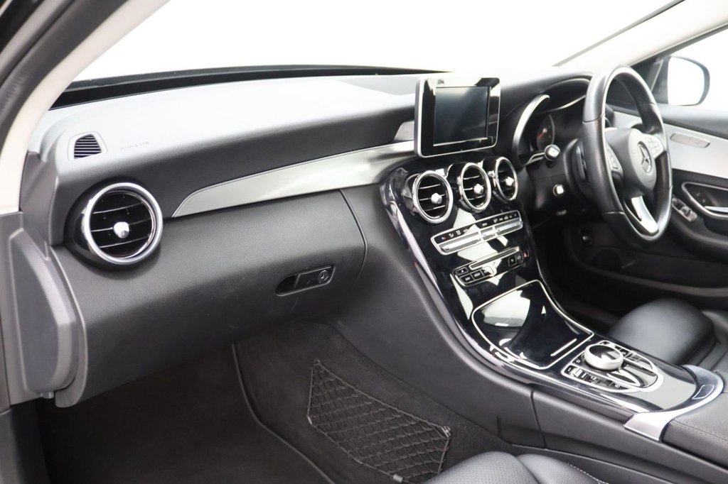 Used Mercedes-Benz C Class 2018 for sale - 77571568: Photo 23