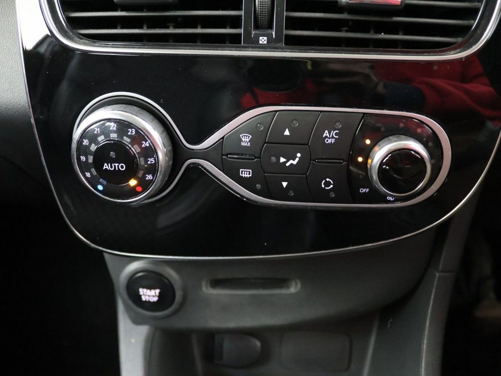 Used Renault Clio 2017 for sale - 77919873: Photo 14