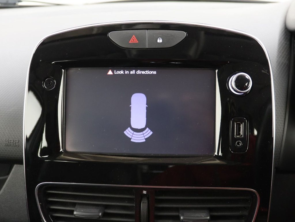 Used Renault Clio 2017 for sale - 77919873: Photo 16