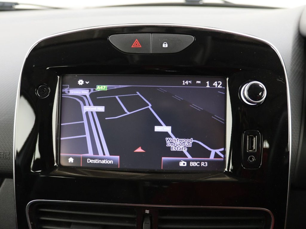 Used Renault Clio 2017 for sale - 77919873: Photo 17