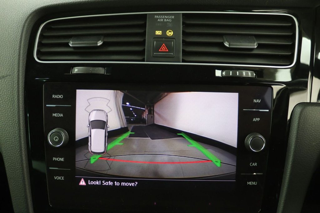 Used Volkswagen Golf 2017 for sale - 77319644: Photo 14