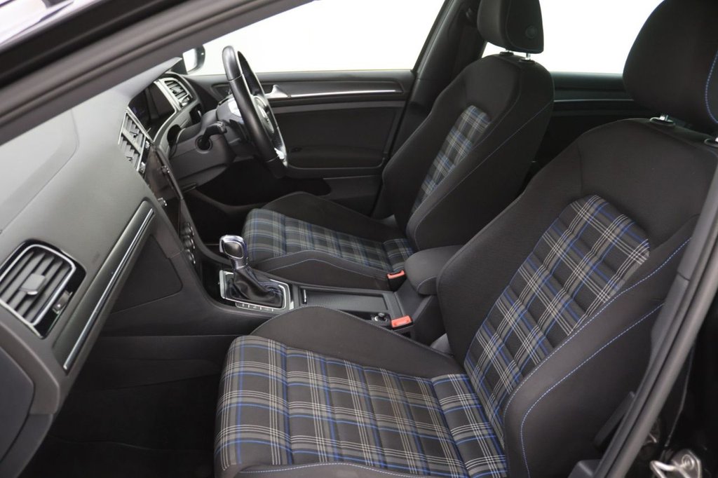 Used Volkswagen Golf 2017 for sale - 77319644: Photo 22