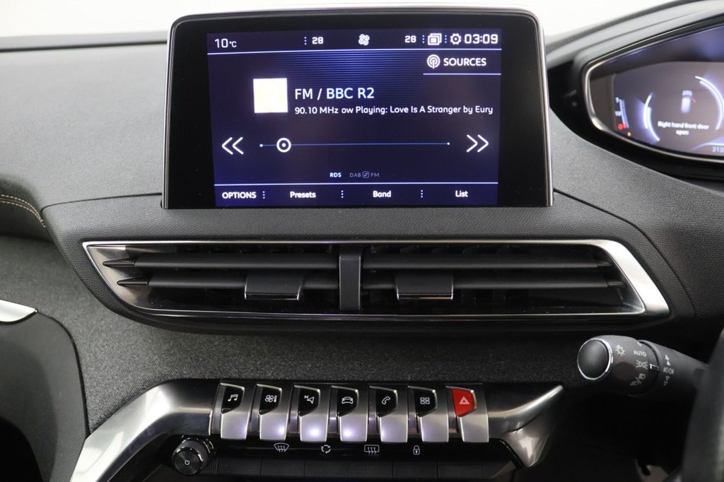 Used Peugeot 3008 2020 for sale - 77654496: Photo 13