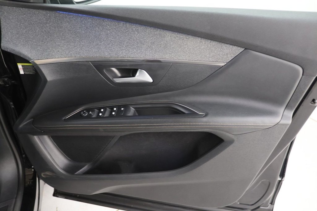 Used Peugeot 3008 2020 for sale - 77654496: Photo 25