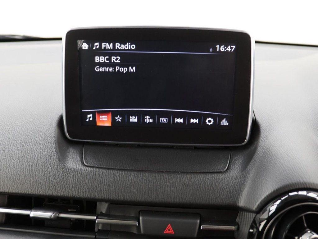 Used Mazda Mazda2 2015 for sale - 76686135: Photo 14