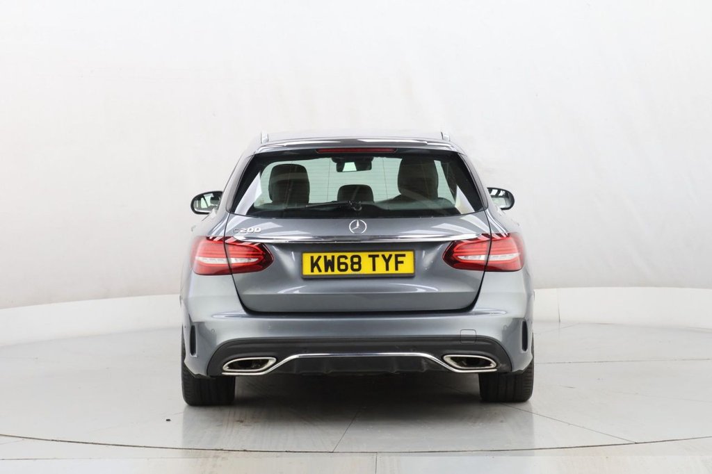 Used Mercedes-Benz C Class 2019 for sale - 77027181: Photo 3