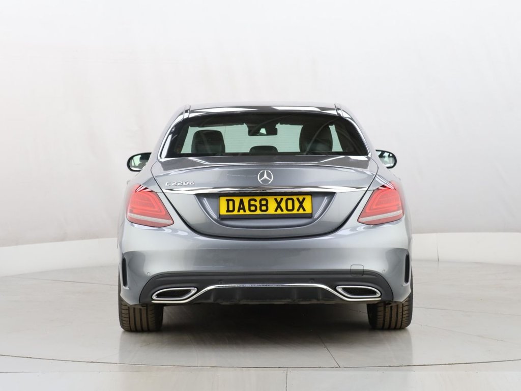 Used Mercedes-Benz C-Class 2018 for sale - 76009196: Photo 9