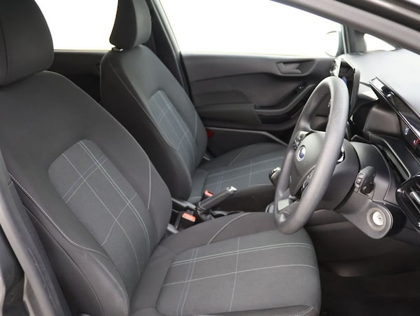 Used Ford Fiesta 2020 for sale - 75704004: Photo 12