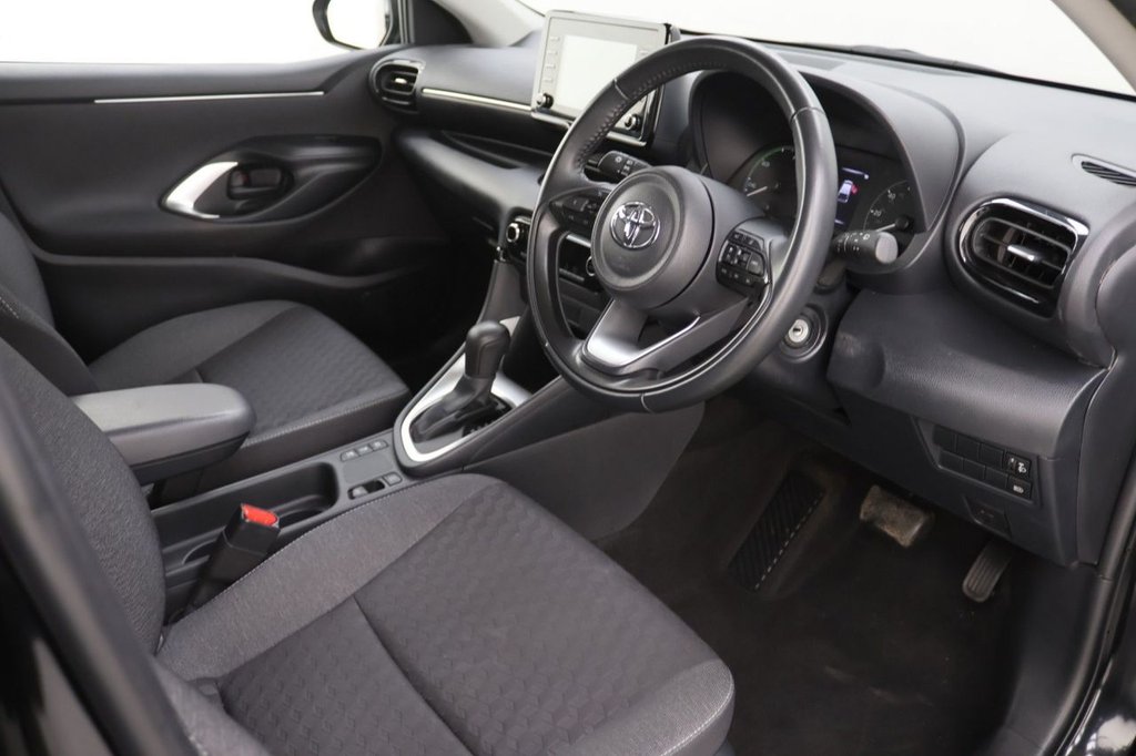 Used Toyota Yaris 2023 for sale - 76642151: Photo 10