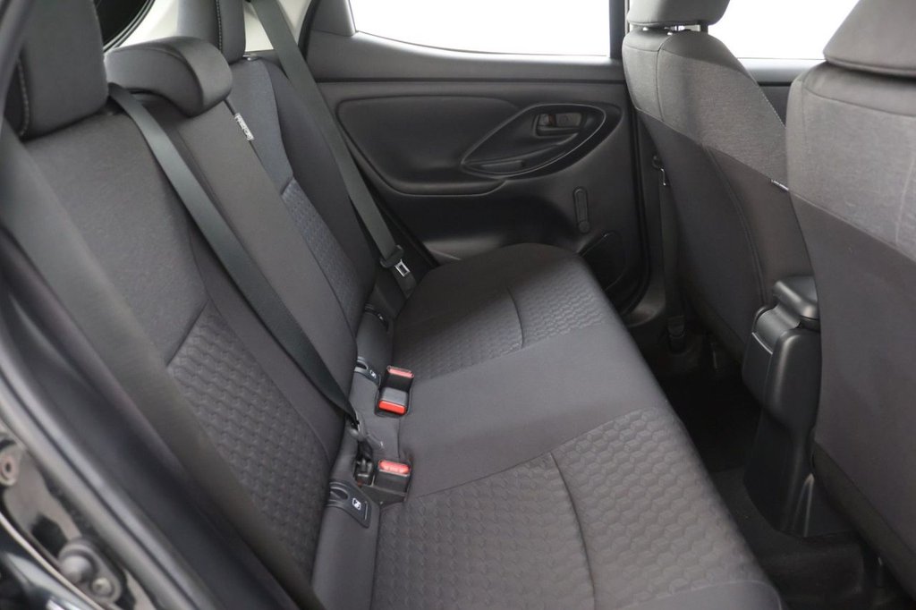 Used Toyota Yaris 2023 for sale - 76642151: Photo 16