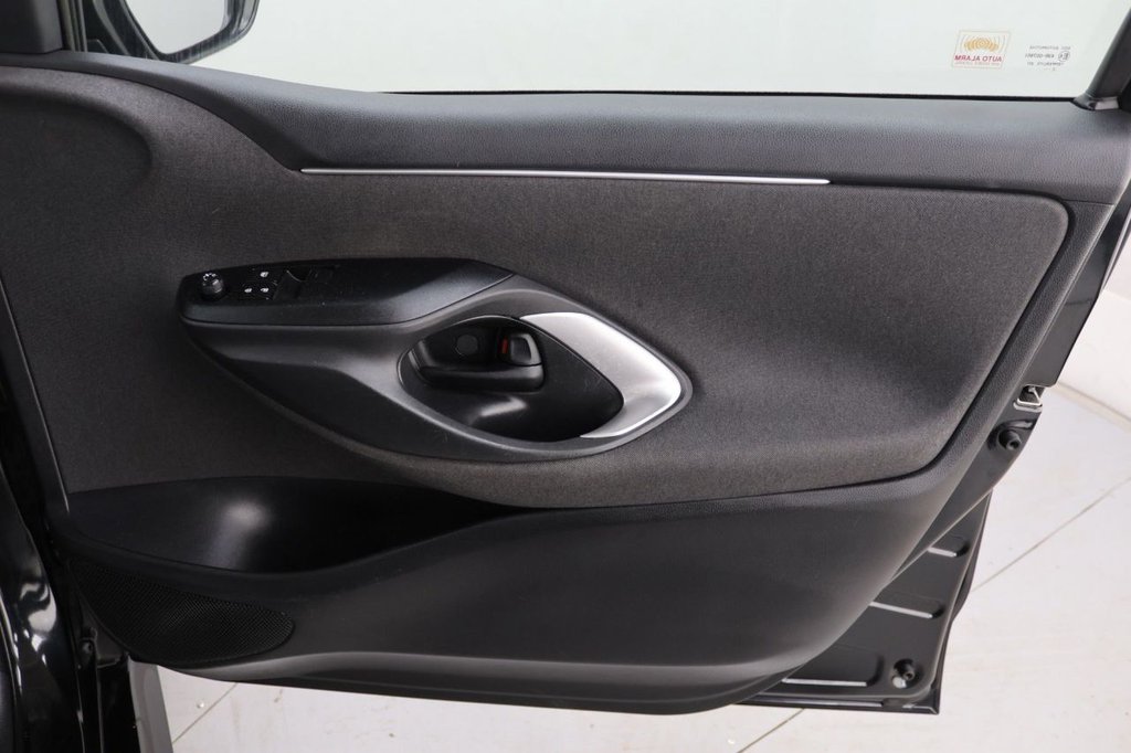 Used Toyota Yaris 2023 for sale - 76642151: Photo 25