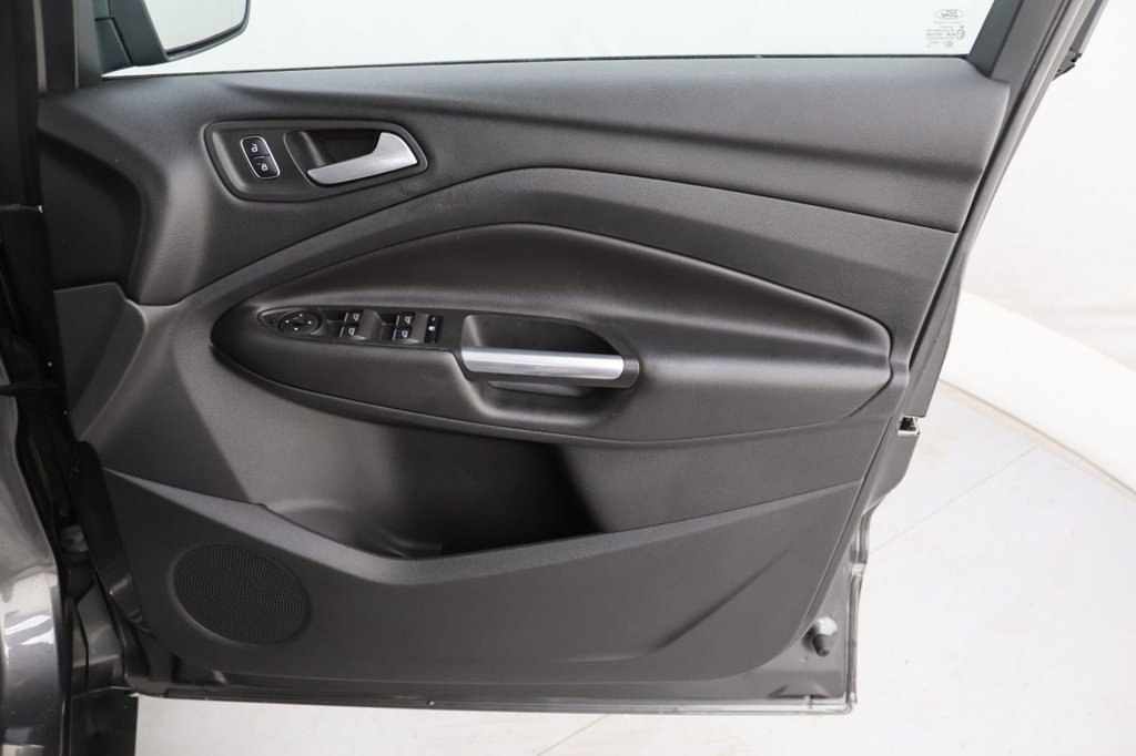 Used Ford Kuga 2018 for sale - 78124460: Photo 27