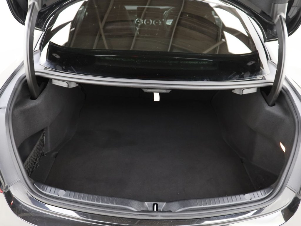 Used Mercedes-Benz C Class 2019 for sale - 76273975: Photo 25