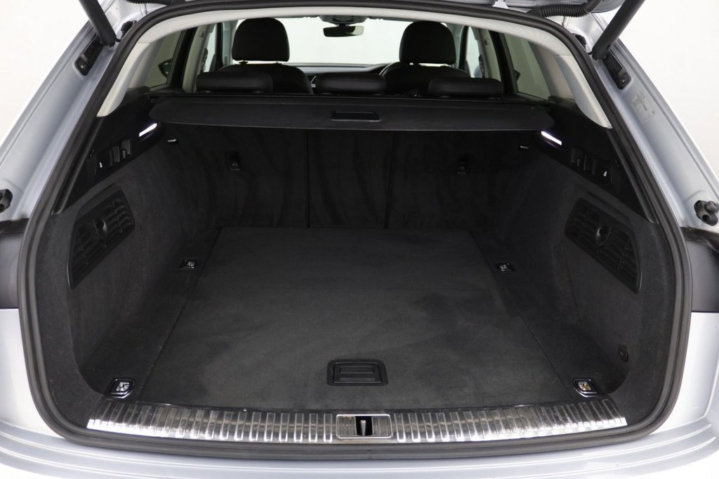 Used Audi e-tron 2020 for sale - 77037972: Photo 25