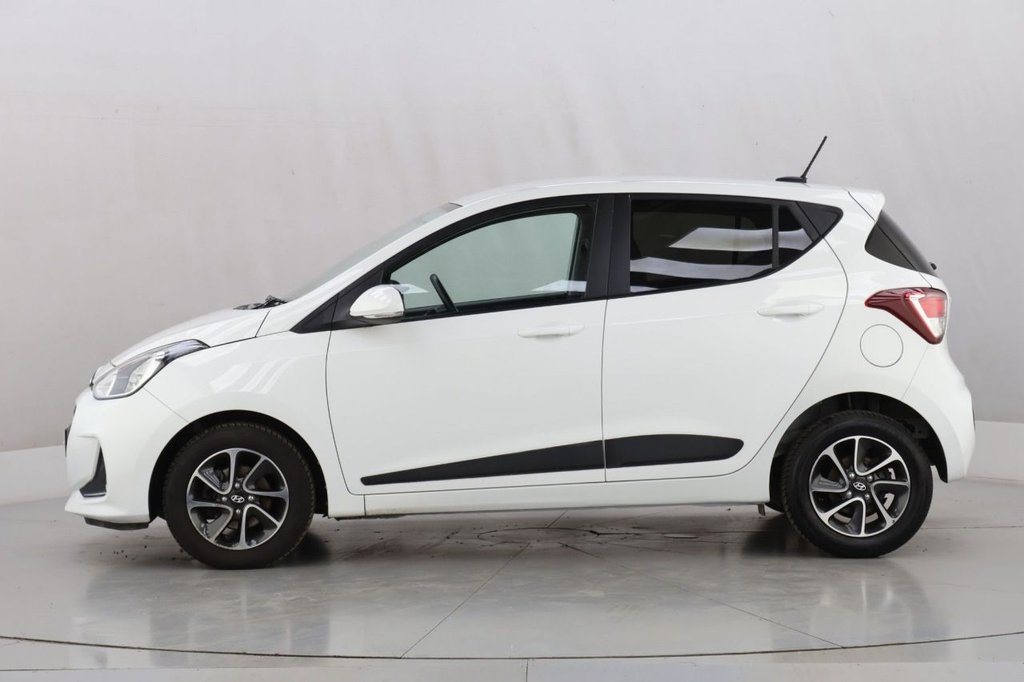 Used Hyundai i10 2018 for sale - 77037743: Photo 6