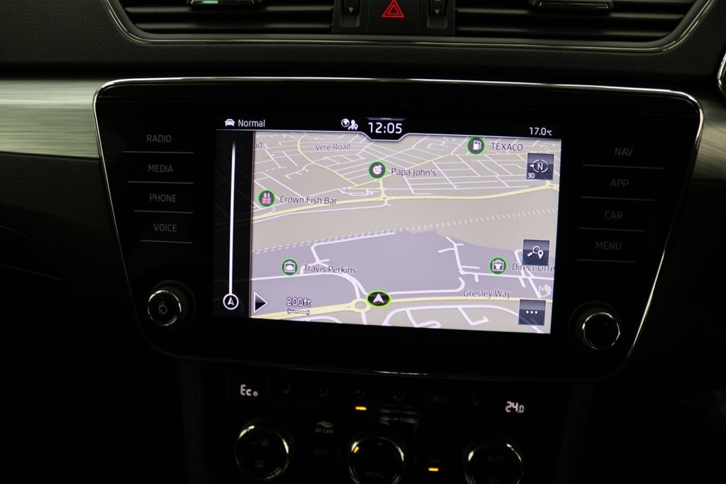 Used Skoda Superb 2022 for sale - 76202747: Photo 14