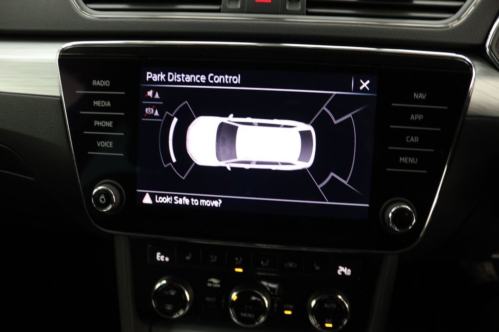 Used Skoda Superb 2022 for sale - 76202747: Photo 15