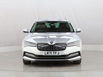 Used Skoda Superb 2022 for sale - 76202747: Photo