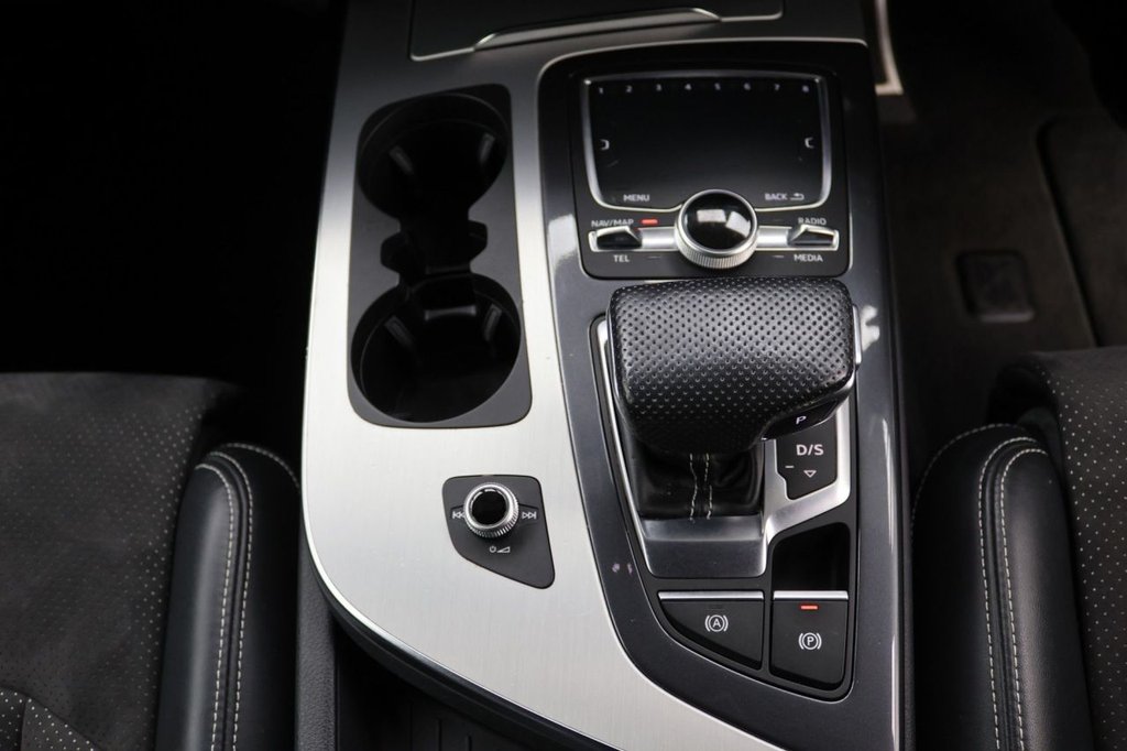 Used Audi Q7 2019 for sale - 76962207: Photo 17