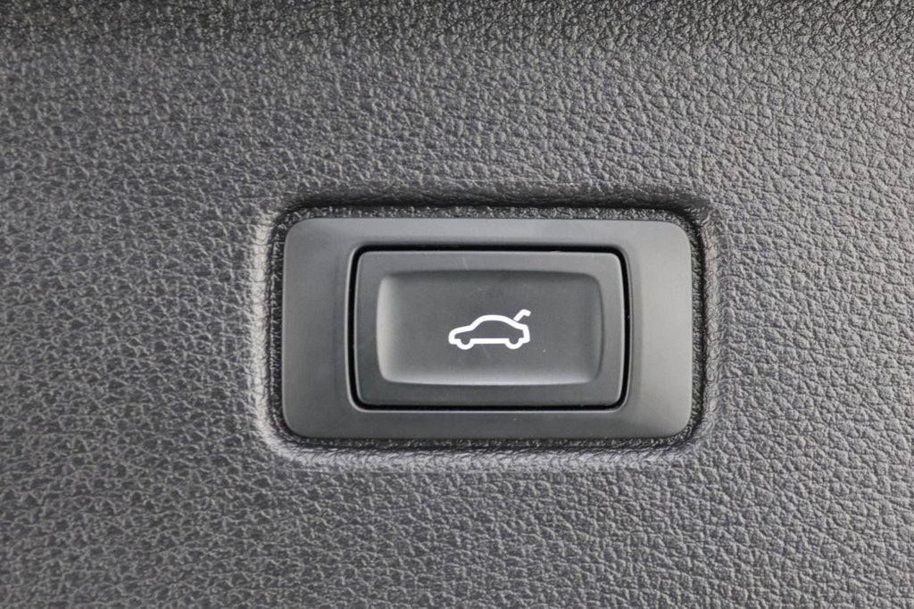 Used Audi Q7 2019 for sale - 76962207: Photo 33