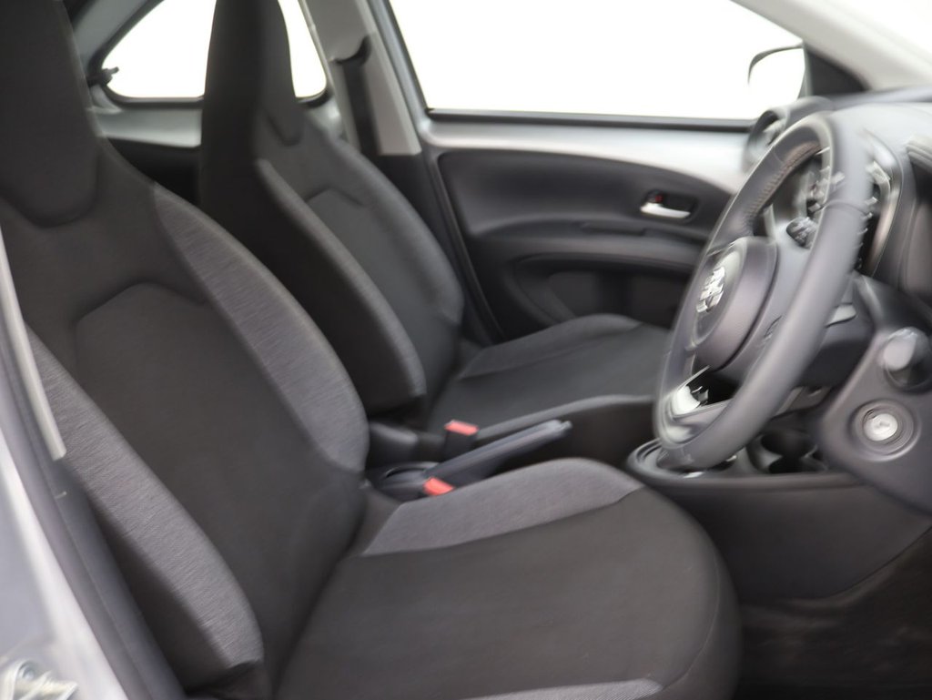 Used Toyota Aygo X 2023 for sale - 76118663: Photo 12