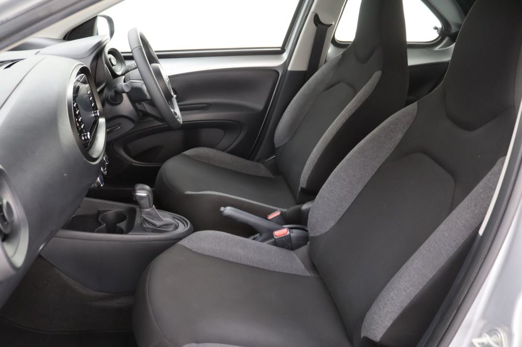 Used Toyota Aygo X 2023 for sale - 76118663: Photo 21