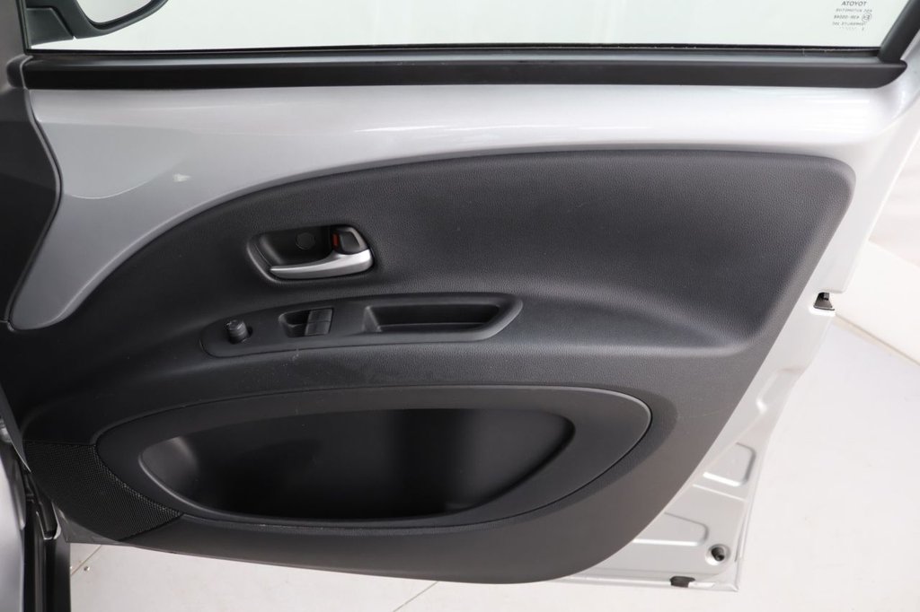 Used Toyota Aygo X 2023 for sale - 76118663: Photo 25