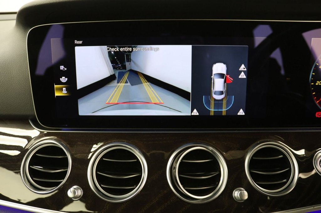 Used Mercedes-Benz E Class 2022 for sale - 77165887: Photo 17