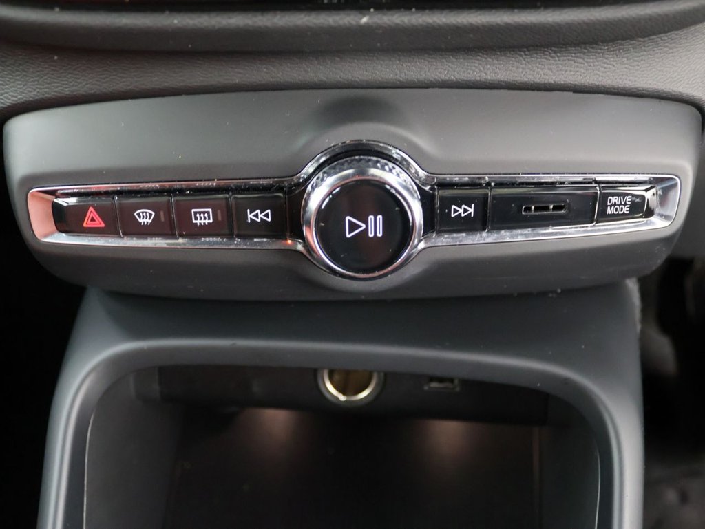 Used Volvo XC40 2021 for sale - 76539686: Photo 19