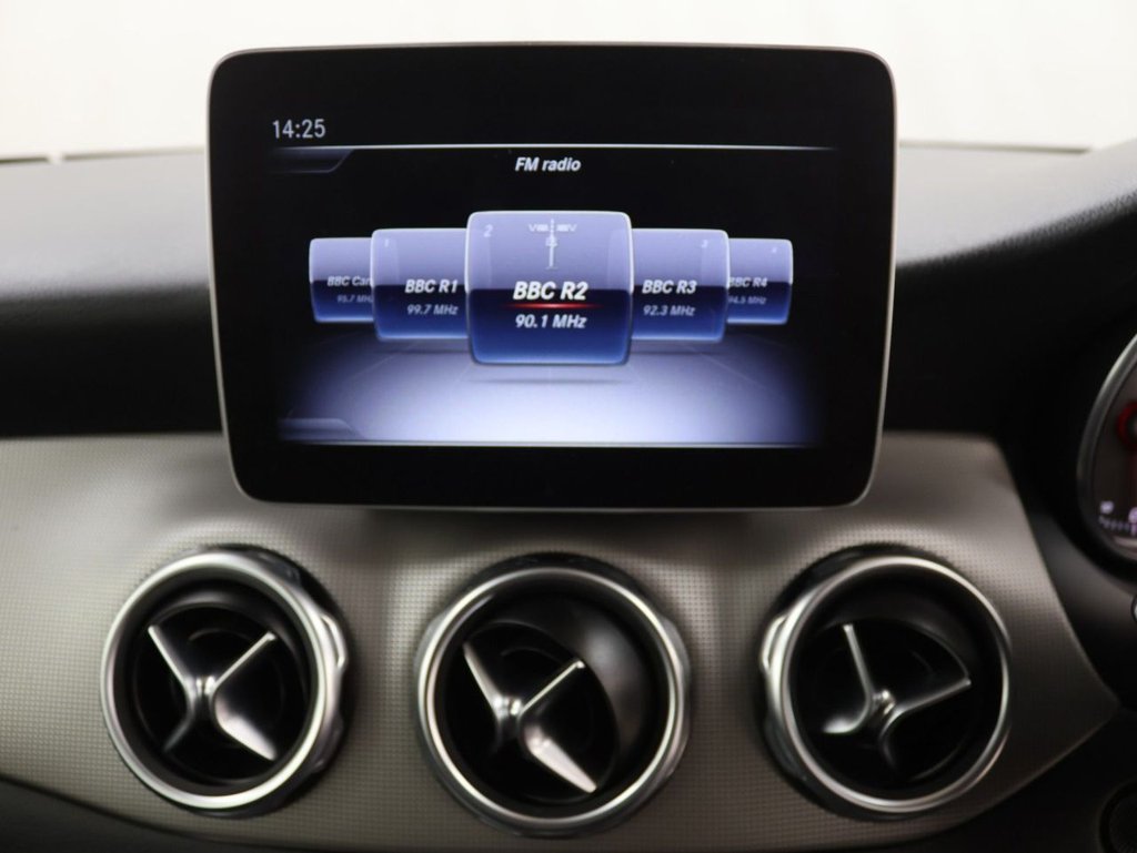 Used Mercedes-Benz GLA 2018 for sale - 76469960: Photo 15