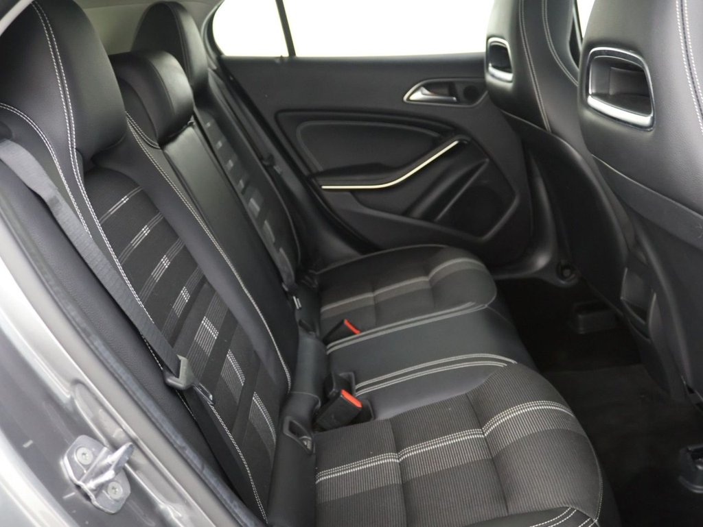 Used Mercedes-Benz GLA 2018 for sale - 76469960: Photo 16