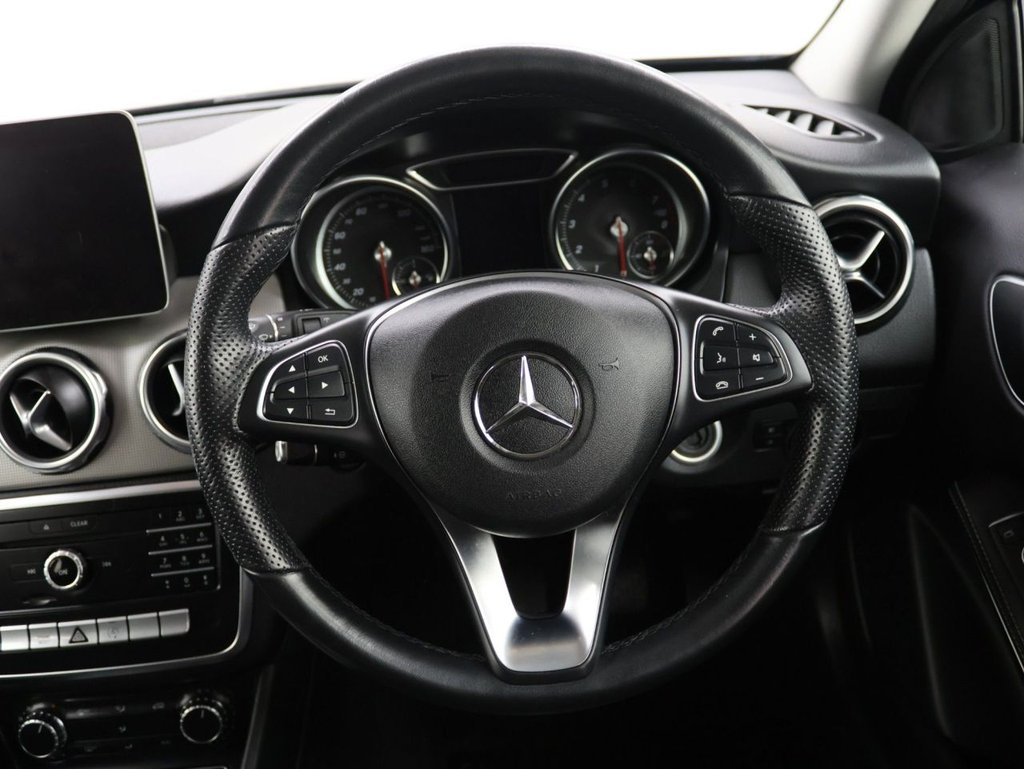 Used Mercedes-Benz GLA 2018 for sale - 76469960: Photo 19