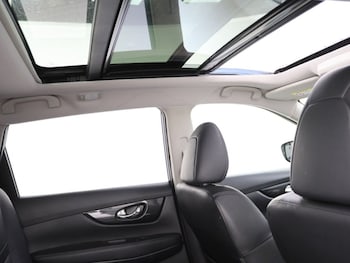 Used Nissan X-Trail 2018 for sale - 78110240: Photo