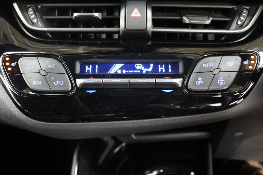 Used Toyota C-HR 2019 for sale - 77631764: Photo 13