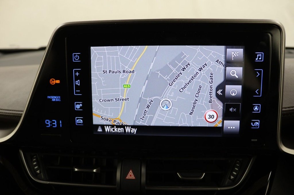 Used Toyota C-HR 2019 for sale - 77631764: Photo 17