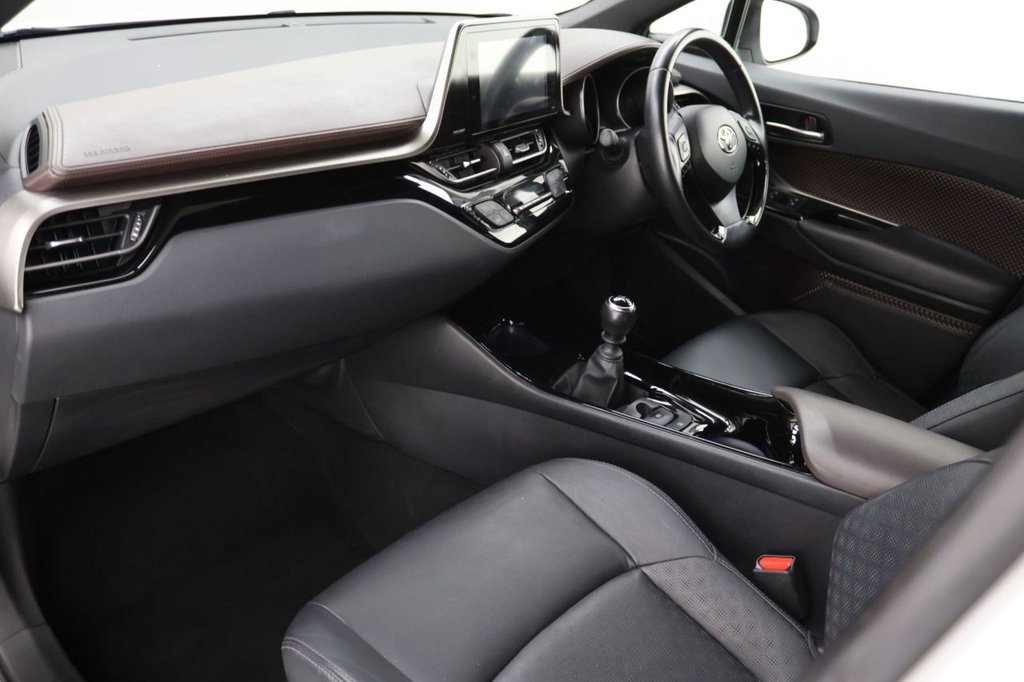 Used Toyota C-HR 2019 for sale - 77631764: Photo 25