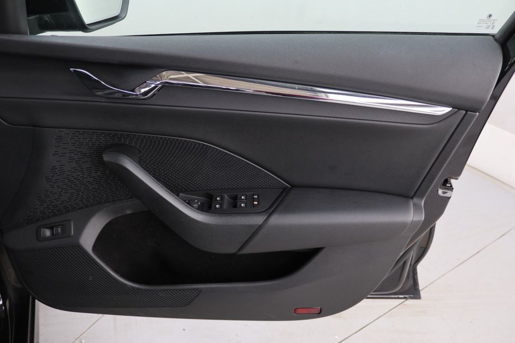 Used Skoda Octavia 2021 for sale - 77919682: Photo 28