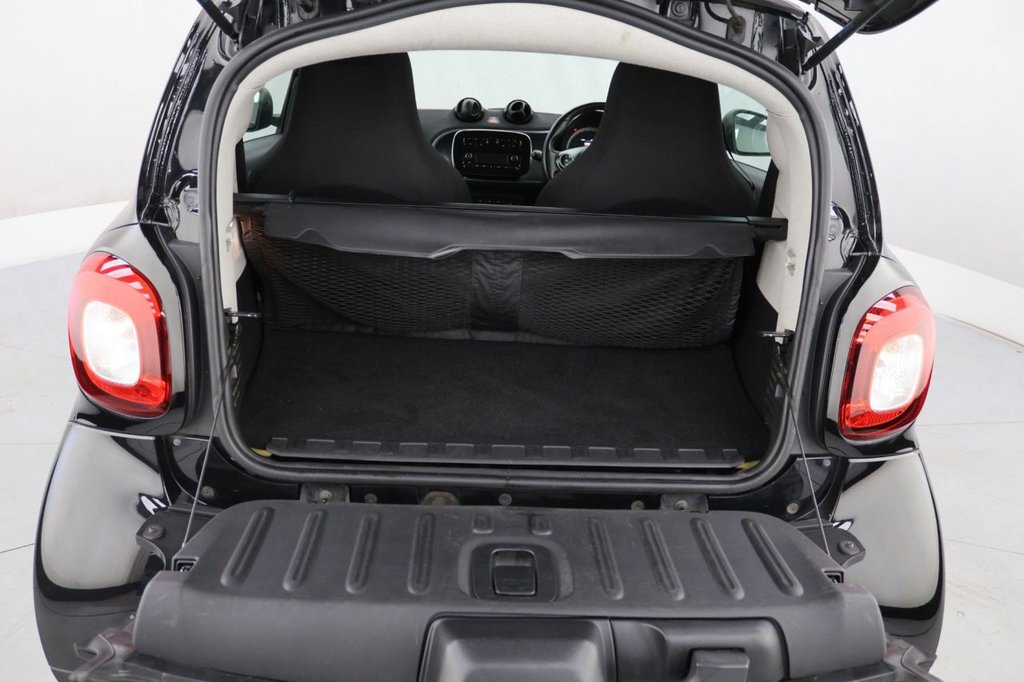 Used smart fortwo 2018 for sale - 76535692: Photo 22