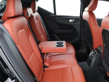 Used Volvo XC40 2021 for sale - 77049087: Photo