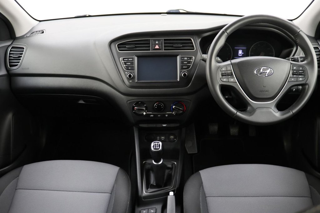 Used Hyundai i20 2019 for sale - 77287483: Photo 16