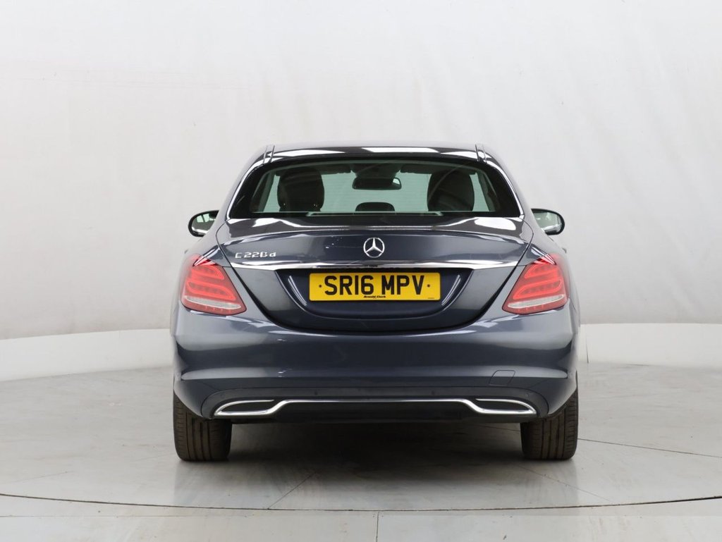 Used Mercedes-Benz C Class 2016 for sale - 76509725: Photo 9